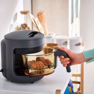 あのエレコムから「から揚げフライヤー」が発売!?実は炊飯器や鍋など「食」の周辺機器も頑張っていた