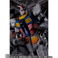 約10万円!横浜の「動くガンダム」がドック台座付属で大型可動フィギュア化―現地演出も再現できる豪華仕様