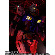 約10万円!横浜の「動くガンダム」がドック台座付属で大型可動フィギュア化―現地演出も再現できる豪華仕様