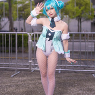 ブルアカやホロライブ、進撃の巨人も！雨天を吹き飛ばす熱量で魅せた「ニコニコ超会議2023」2日目美女コスプレイヤー8選