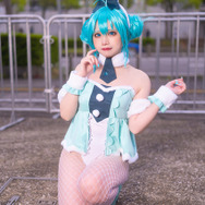 初音ミク（BiCute Bunnies 白うさぎver.）／舞陽女（Twitter：@may_xoxo15）