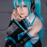 初音ミク「VOCALOID」／鯱津つる（@Hyakka_yuri）、撮影：tama