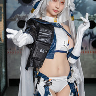 ジュリア『勝利の女神:NIKKE』／ひのきお（@hinokio_q）、撮影：tama