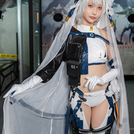 ジュリア『勝利の女神:NIKKE』／ひのきお（@hinokio_q）、撮影：tama