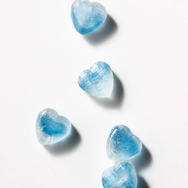 『シャニマス』話題の“ノクチルっぽい飴”ってなに？ゲームとは無関係なのに、透明感が奇跡の一致―「想像以上にノクチルだった」