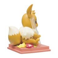 「ピカチュウ」「ポッチャマ」「イーブイ」が一輪挿しフィギュアに！お気に入りの花を飾れば、気分もハッピー