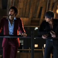 『龍が如く8』春日「桐生さん女っ気なさそう」 桐生「いまなんつった？」―W主人公が“恋バナ”にふける最新映像！