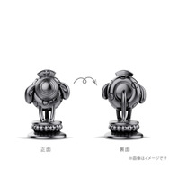 お値段418万円！「魔法少女まどか☆マギカ」モチーフのシルバー製チェスセットが、どこから見ても美しい