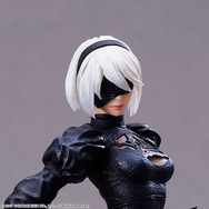 黒の衣装にチラッと見える美しい太もも!『ニーア オートマタ』より「2B(ヨルハ二号B型)」ゴーグルON/OFF、2つのフィギュアが手に取りやすい価格に