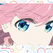 「ぼっちちゃん」の“あの部屋”が、リアルに再現できる！アニメ「ぼっち・ざ・ろっく！」の場面写ブロマイド第1弾がファミマにて取扱い開始