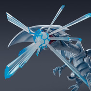 『遊戯王』より「青眼の白龍」が遂に召喚！海馬瀬人の“魂のカード”がアクションフィギュア化ー守備表示や“滅びの爆裂疾風弾”も再現