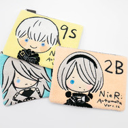 『NieR:Automata Ver1.1a』より、新グッズが続々登場!青い瞳&太ももが映える「2B」フィギュアやポーチなど全16種