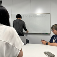 「絶対に『FGO』は遊ばない」と豪語している人を編集部が全身全霊で説得。現代の天岩戸を猛プレゼンで発破解体した