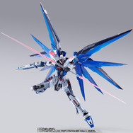 『ガンダムSEED』フリーダムガンダムが装い新たに「METAL BUILD」で商品化！“雪”がテーマの美しい新カラーに