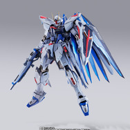 ガンダムSEED』フリーダムガンダムが装い新たに「METAL BUILD