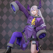 ラプラス・ダークネス「ホロライブ」／みら（@tehslu__cos_xxx）