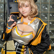 アニス『勝利の女神:NIKKE』／三丸さーや（@saaya_cosplay）