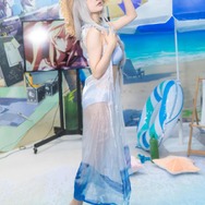 「コミケ102」が開幕！『ブルアカ』『NIKKE』等の企業ブースには、水着の人気コスプレイヤーが勢揃い