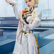 【コミケ102】『ブルアカ』『ドルフロ』…人数制限解除の夏コミでパワーアップした企業起用コスプレイヤーを大特集！【写真45枚】