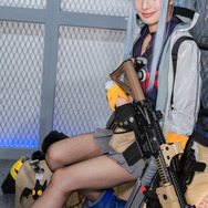 【コミケ102】『ブルアカ』『ドルフロ』…人数制限解除の夏コミでパワーアップした企業起用コスプレイヤーを大特集！【写真45枚】