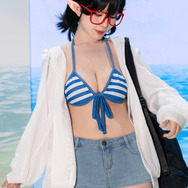 奥空アヤネ（水着）『ブルーアーカイブ』／粛雨（X：@Suyvvv_）