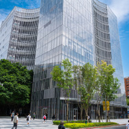 美女と巡る台湾のゲーマーおすすめスポット！台北駅地下街と三創生活園区はオタク・ガジェット好きにたまらん