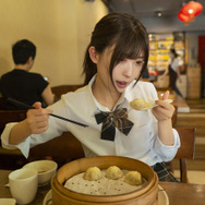 美女と巡る「台湾グルメゲームの本場」！小籠包や牛肉麺など定番だけじゃないガチで美味い逸品を味わい尽くす