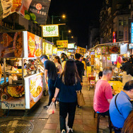 美女と巡る「台湾グルメゲームの本場」！小籠包や牛肉麺など定番だけじゃないガチで美味い逸品を味わい尽くす