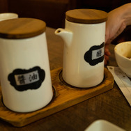 美女と巡る「台湾グルメゲームの本場」！小籠包や牛肉麺など定番だけじゃないガチで美味い逸品を味わい尽くす