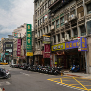 美女と巡る「台湾グルメゲームの本場」！小籠包や牛肉麺など定番だけじゃないガチで美味い逸品を味わい尽くす