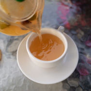 美女と巡る「台湾グルメゲームの本場」！小籠包や牛肉麺など定番だけじゃないガチで美味い逸品を味わい尽くす