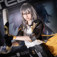 女主人公『崩壊：スターレイル』／千阳（X：@tokio0131）