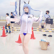 ヘルム『勝利の女神：NIKKE』／花守しゆか（X：@haruuu_iwdef）／撮影：uhimaru