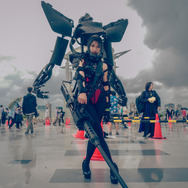 パワードスーツ／そらしきむぎ（X：@6gimugi）、制作&デザイン：UEDA承孔（X：@UEDAJYOKO）／撮影：uhimaru