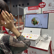 食べれば食べるほど痩せられる? 新しい咀嚼体験システム「Phantom Snack(ファントムスナック)」【CEDEC2023】