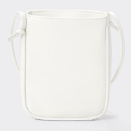 ちいかわ×GUコラボ決定！“ポシェットの鎧さんがファッションブランドを作ったら”をテーマに、ハンドメイド風グッズを展開