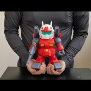 SDガンダム「RX-78-2 ガンダム」と「RX-77-2 ガンキャノン」がビッグサイズに！ソフビフィギュアが本日4日11時より予約受付開始