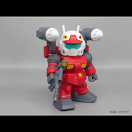 SDガンダム「RX-78-2 ガンダム」と「RX-77-2 ガンキャノン」が