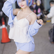 レム（キャットパーカーver.）『Re:ゼロから始める異世界生活』／小咪miyusa（Instagram：kotori_0214）