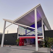 ロサンゼルスのライアットゲームズ本社に潜入…全ての家庭用ゲーム機が集まる部屋やゲーセンまで完備？ゲーム愛に溢れる社屋をレポート