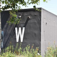 ロサンゼルスのライアットゲームズ本社に潜入…全ての家庭用ゲーム機が集まる部屋やゲーセンまで完備？ゲーム愛に溢れる社屋をレポート