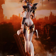 『P4U2』より「アイギス」が“EXオルギアモード”で立体化！副島成記氏監修のもと造形設定を制作、“パピヨンハート”はLED発光ギミックを内蔵