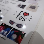 今年の物販コーナーはデカすぎる!『Starfield』グッズから「RRR」Tシャツまで登場のカオスな世界【TGS2023】