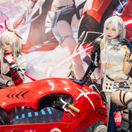 ルシア・深紅ノ影（汎用式）、ルシア・深紅ノ影（蛟竜雲雨）『パニシング:グレイレイヴン』／篠原みなみ さん(X：@snhr_minami）、米倉みゆ（X：@0630_miyu_）