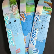 『ポケモン』と海外ファッションブランドがコラボした「スケボー」が大人気―レアなリザードンモデルは200万円超えも