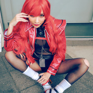 ボリューム『勝利の女神:NIKKE』/イケハタカオリ(X:@ikehata_kaori_2)