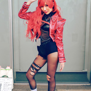 ボリューム『勝利の女神:NIKKE』/イケハタカオリ(X:@ikehata_kaori_2)