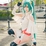 初音ミク(レーシングミク2023ver.)/もち(X:@nanase_cospl)