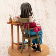 『デレマス』より、大胆なオフショルダーニットを着た「鷺沢文香」が立体化！限定版には表情がよく見える“前髪”と“微笑み顔”パーツなどが付属