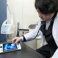 ハンドヘルドゲーミングPCの容量不足にはWD_BLACK SN770M NVMe™SSDを換装せよ！ゲーミングドクター響の天才的SSDオペテクニックでスパッと解決！